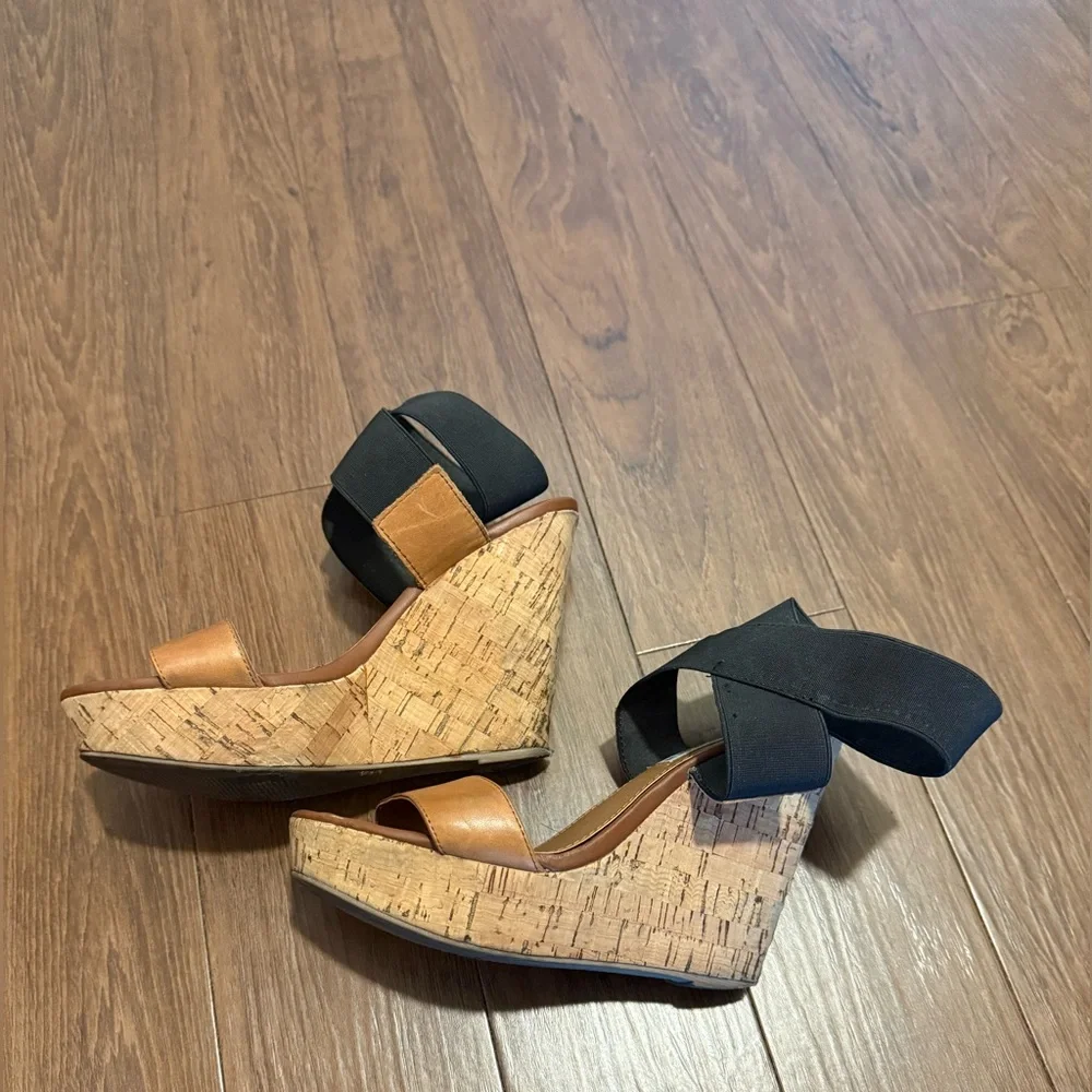 Steve Madden wedge sandal